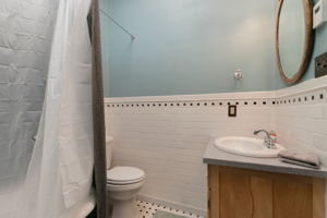  Photo 47