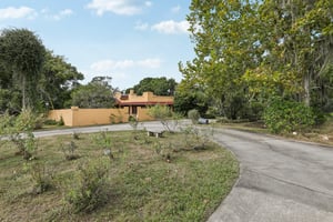 Sunnyside Dr-S0410-002.jpg