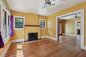 Sunnyside Dr-S0410-006.jpg