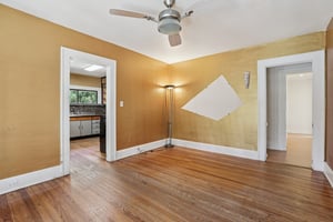 Sunnyside Dr-S0410-010.jpg