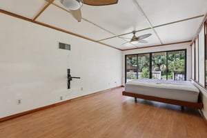 Sunnyside Dr-S0410-019.jpg