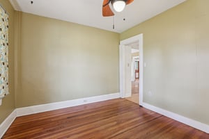 Sunnyside Dr-S0410-028.jpg