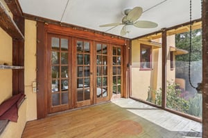 Sunnyside Dr-S0410-036.jpg