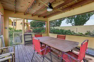 Sunnyside Dr-S0410-039.jpg