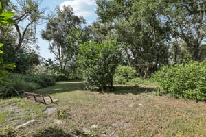 Sunnyside Dr-S0410-056.jpg