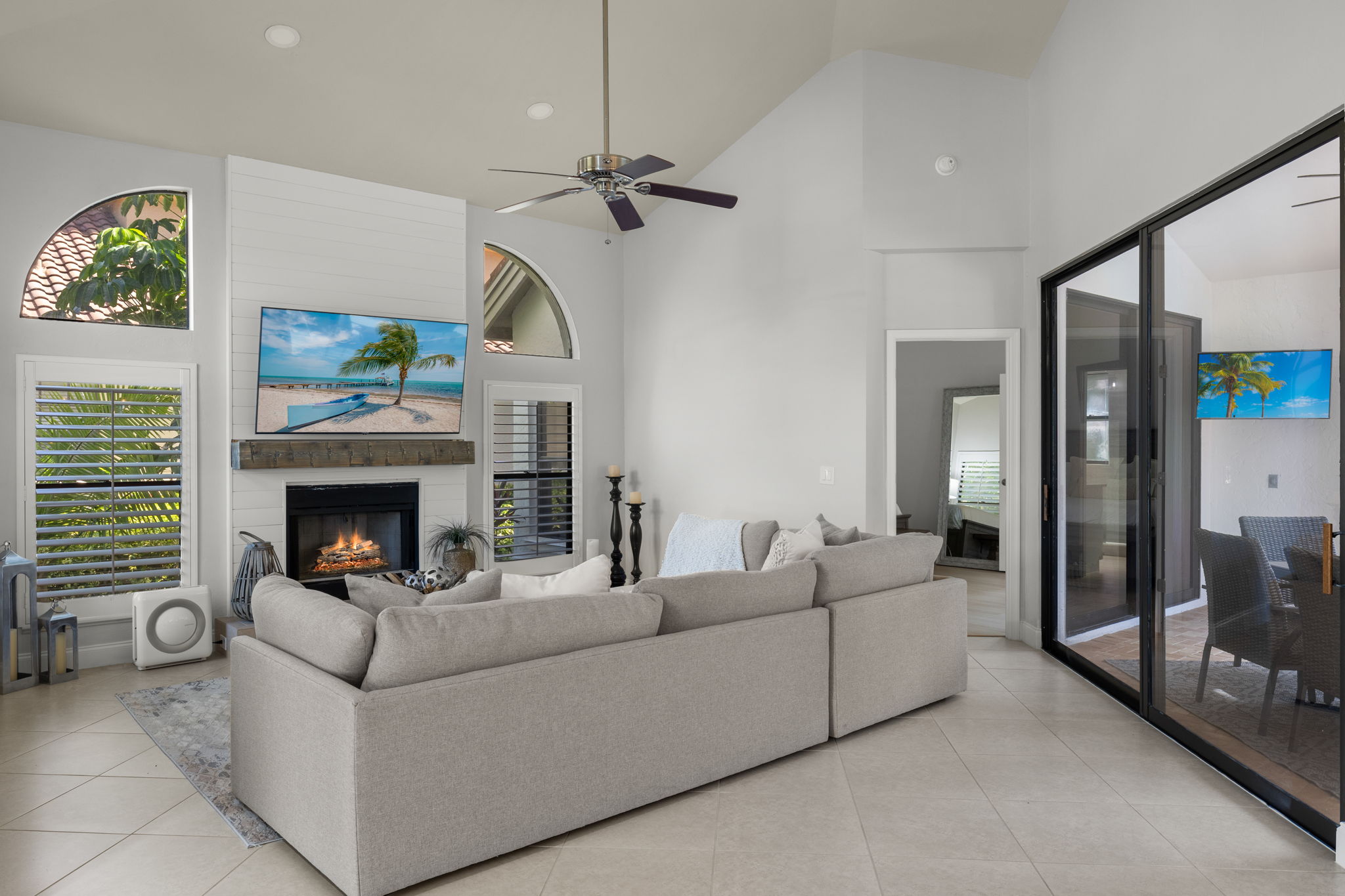 Living Room 1 of 3