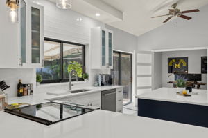 Kitchen 1 of 4