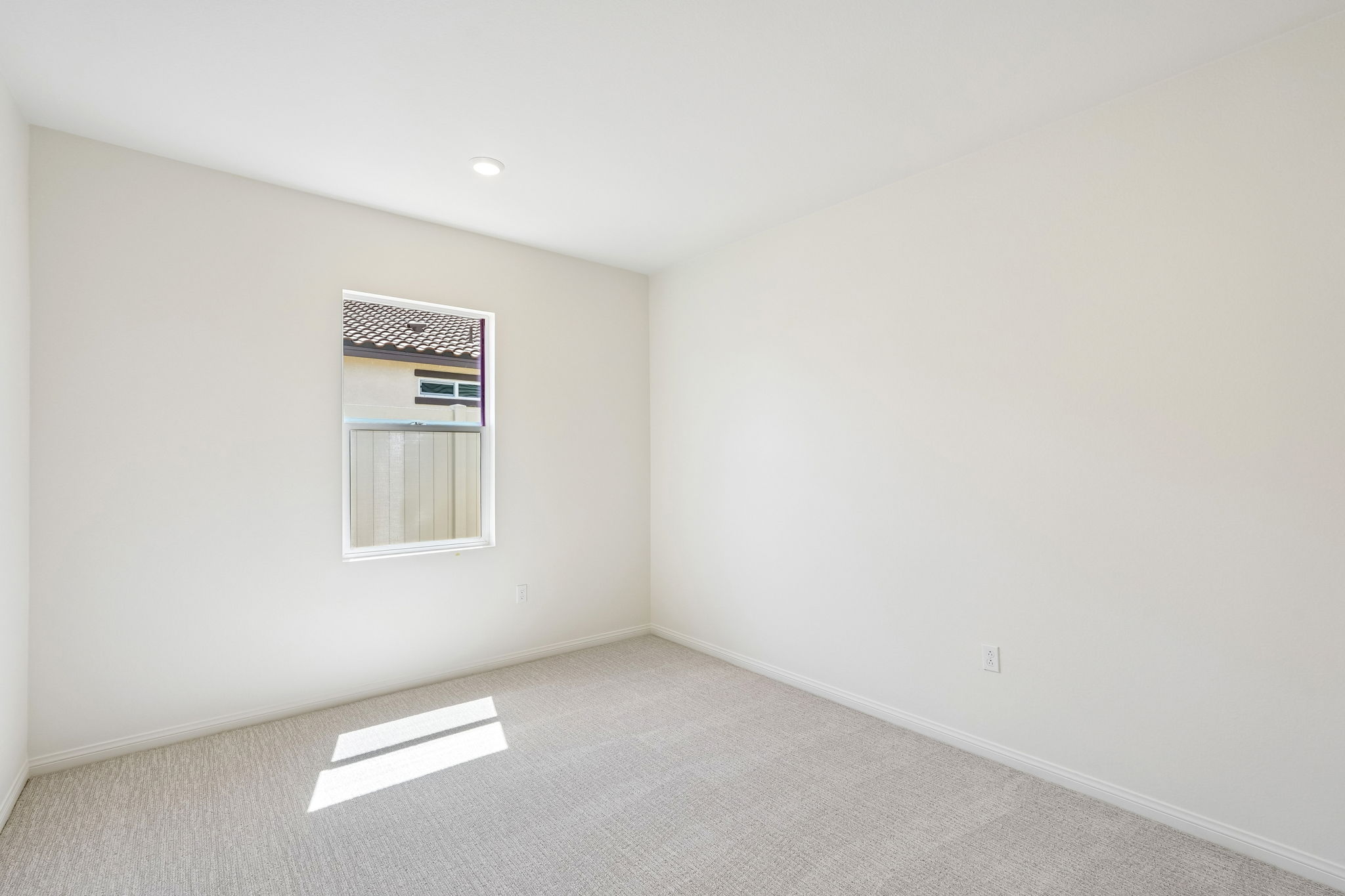 30839 Daisy Ln-S2208-023