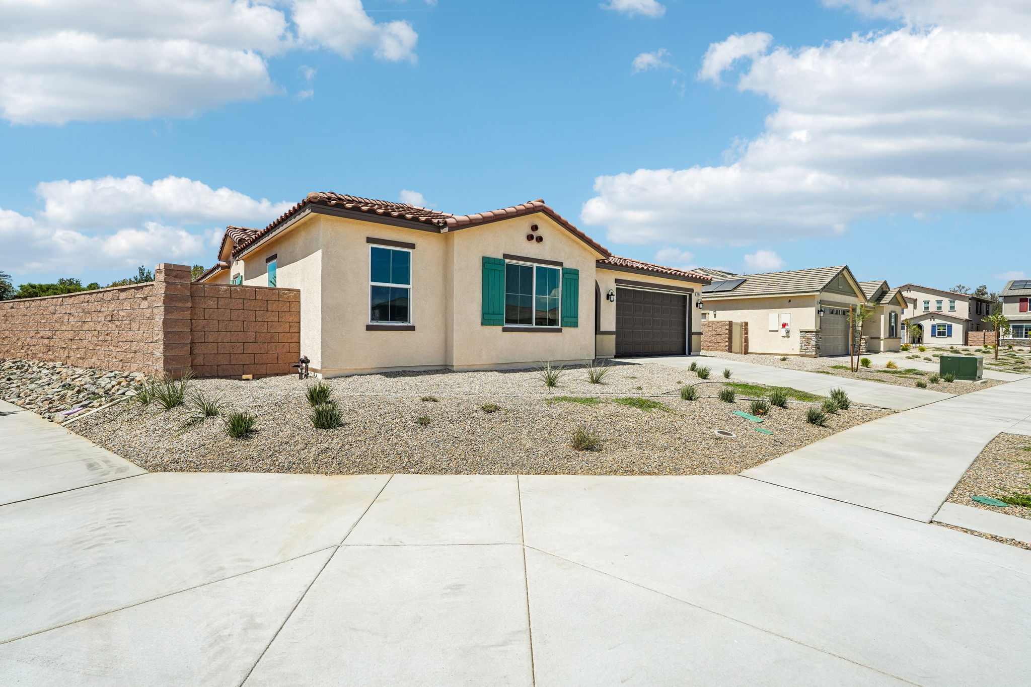 30851 Daisy Ln-S2208-002