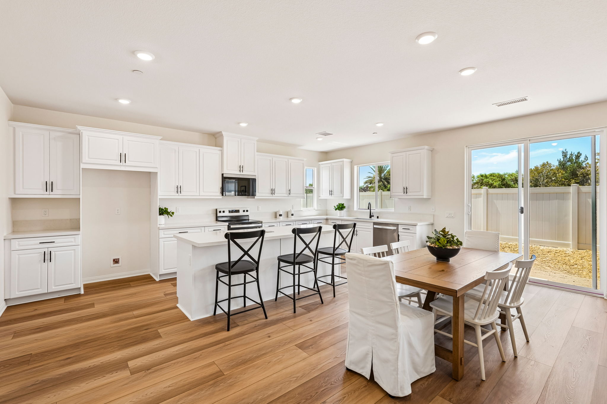 30851 Daisy Ln-S2208-006