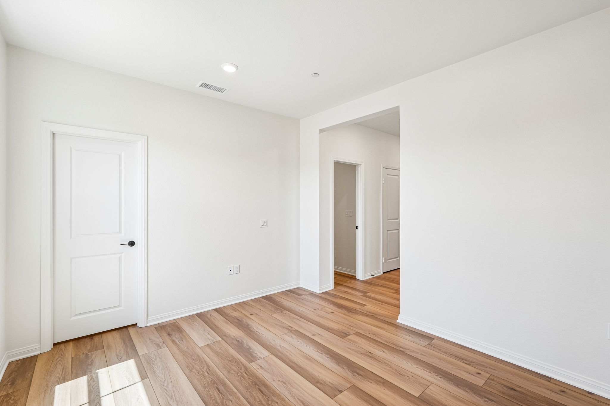30851 Daisy Ln-S2208-012