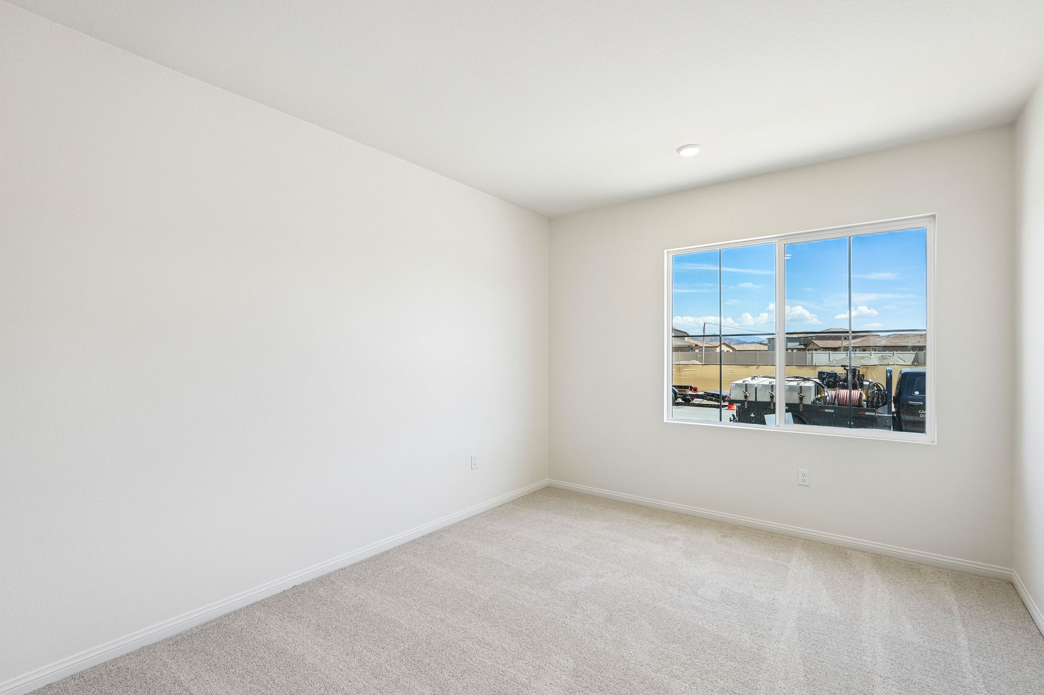 30851 Daisy Ln-S2208-017