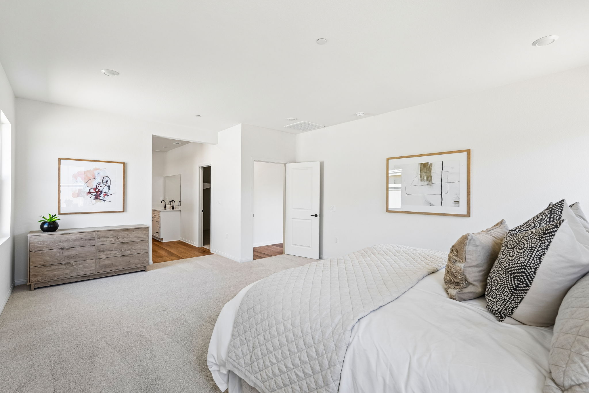 30851 Daisy Ln-S2208-020