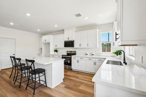 30851 Daisy Ln-S2208-010