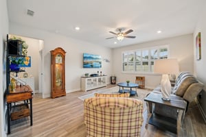 Green Park Dr-S1810-008.jpg