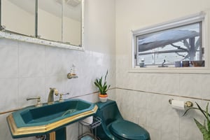 Beacon St-2406-016.jpg