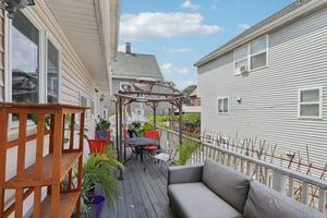 Beacon St-2406-044.jpg