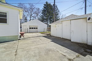  Photo 31