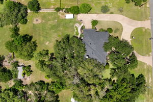  Photo 40