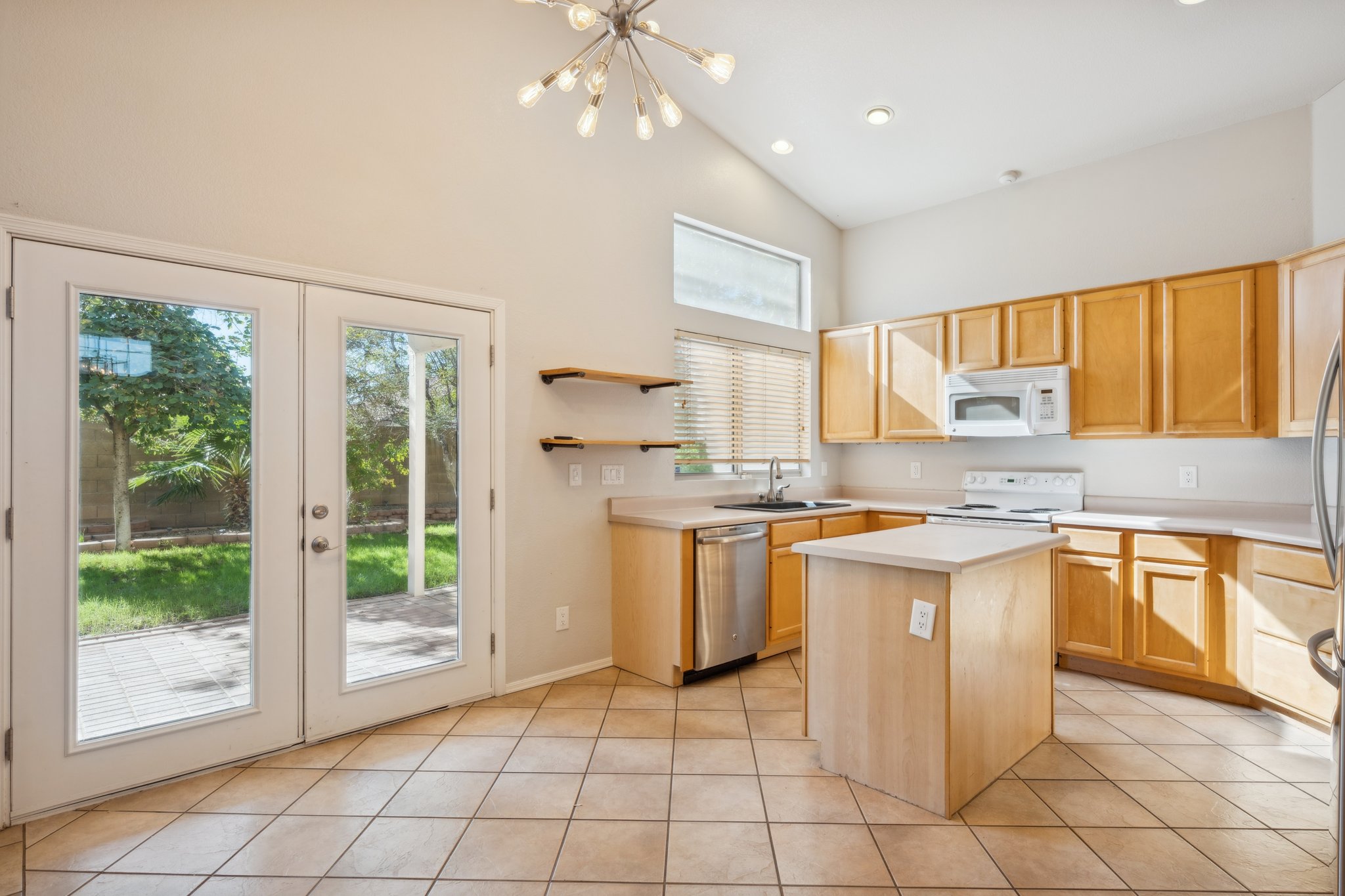 309 E Mesquite St Gilbert AZ 85296 - 013.jpg