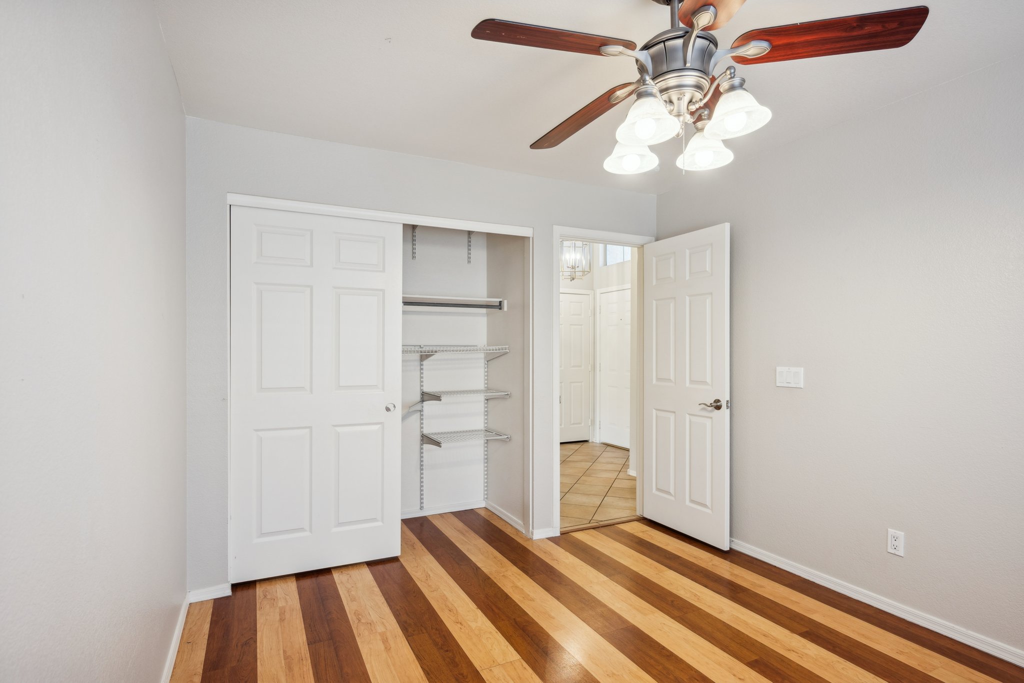 309 E Mesquite St Gilbert AZ 85296 - 022.jpg