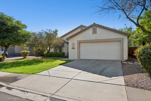 309 E Mesquite St Gilbert AZ 85296 - 003.jpg