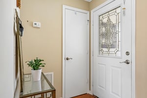 Guido Ave-S1709-006.jpg