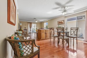 Guido Ave-S1709-010.jpg