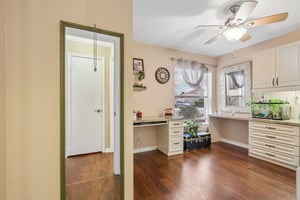 Guido Ave-S1709-027.jpg