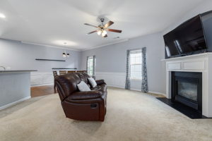 309 Hidden Creek Ln, Canton, GA 30114, USA Photo 4