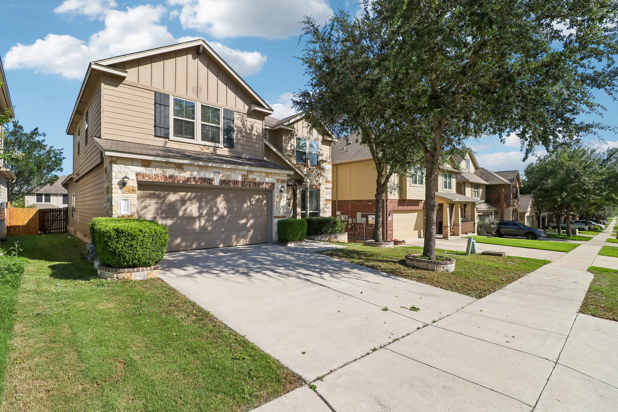 Highland Pl-S1106-006.jpg