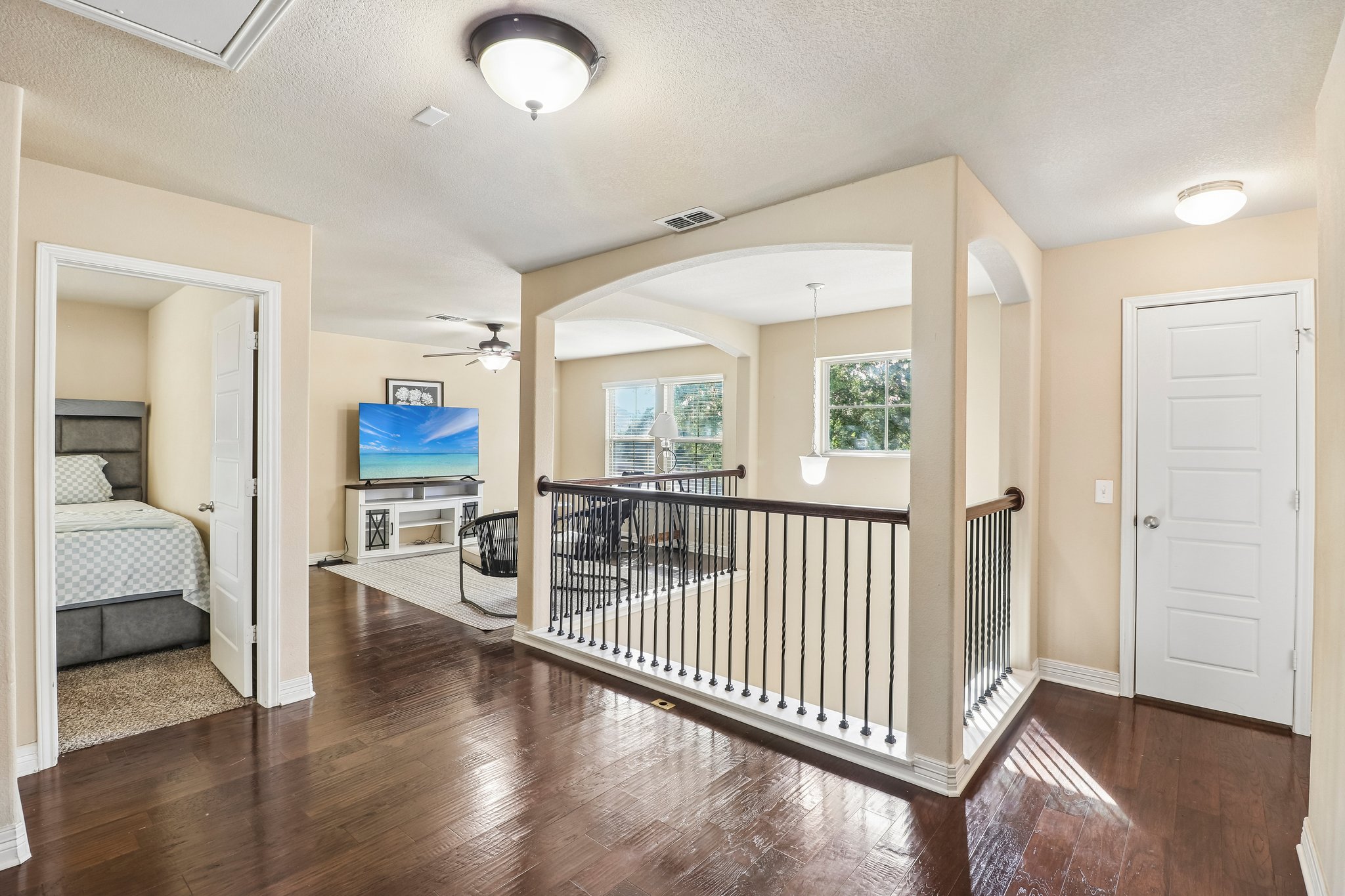 Highland Pl-S1106-033.jpg