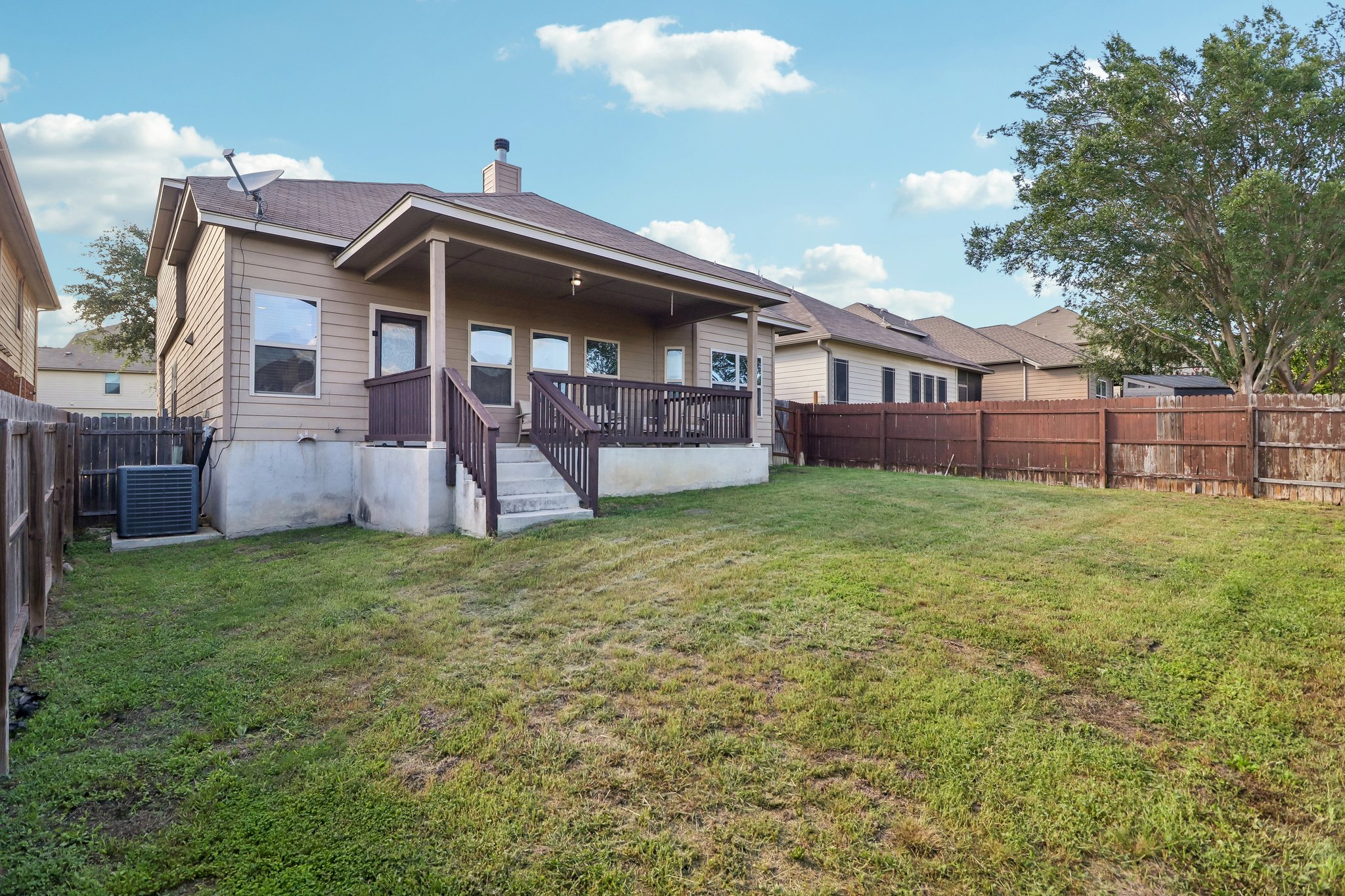 Highland Pl-S1106-034.jpg