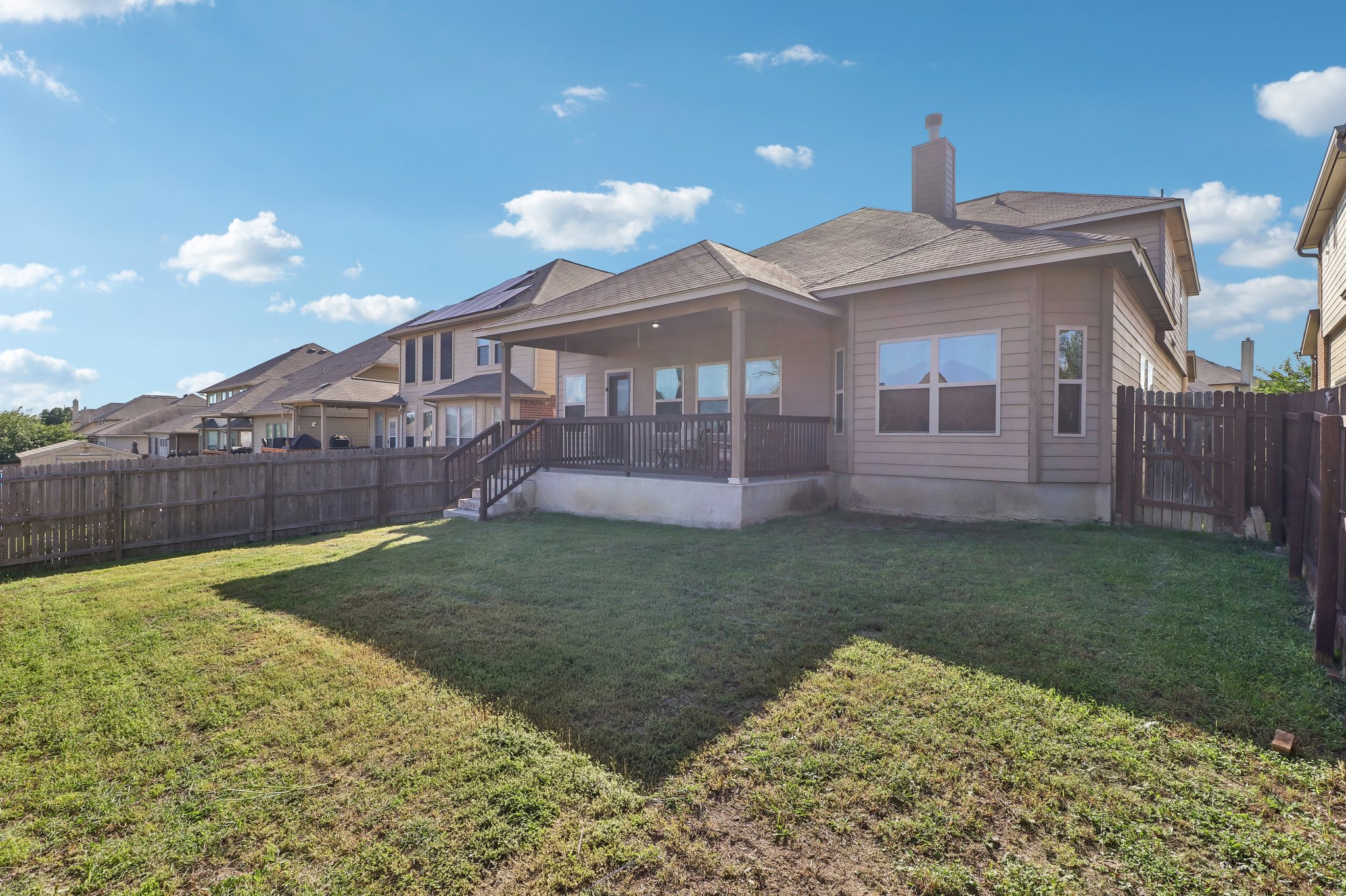 Highland Pl-S1106-037.jpg