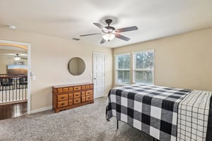 Highland Pl-S1106-030.jpg