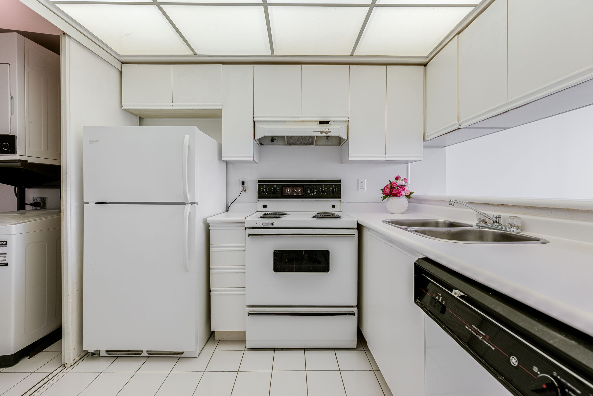 Richmond Hill property showcase — delivered property photograph 5