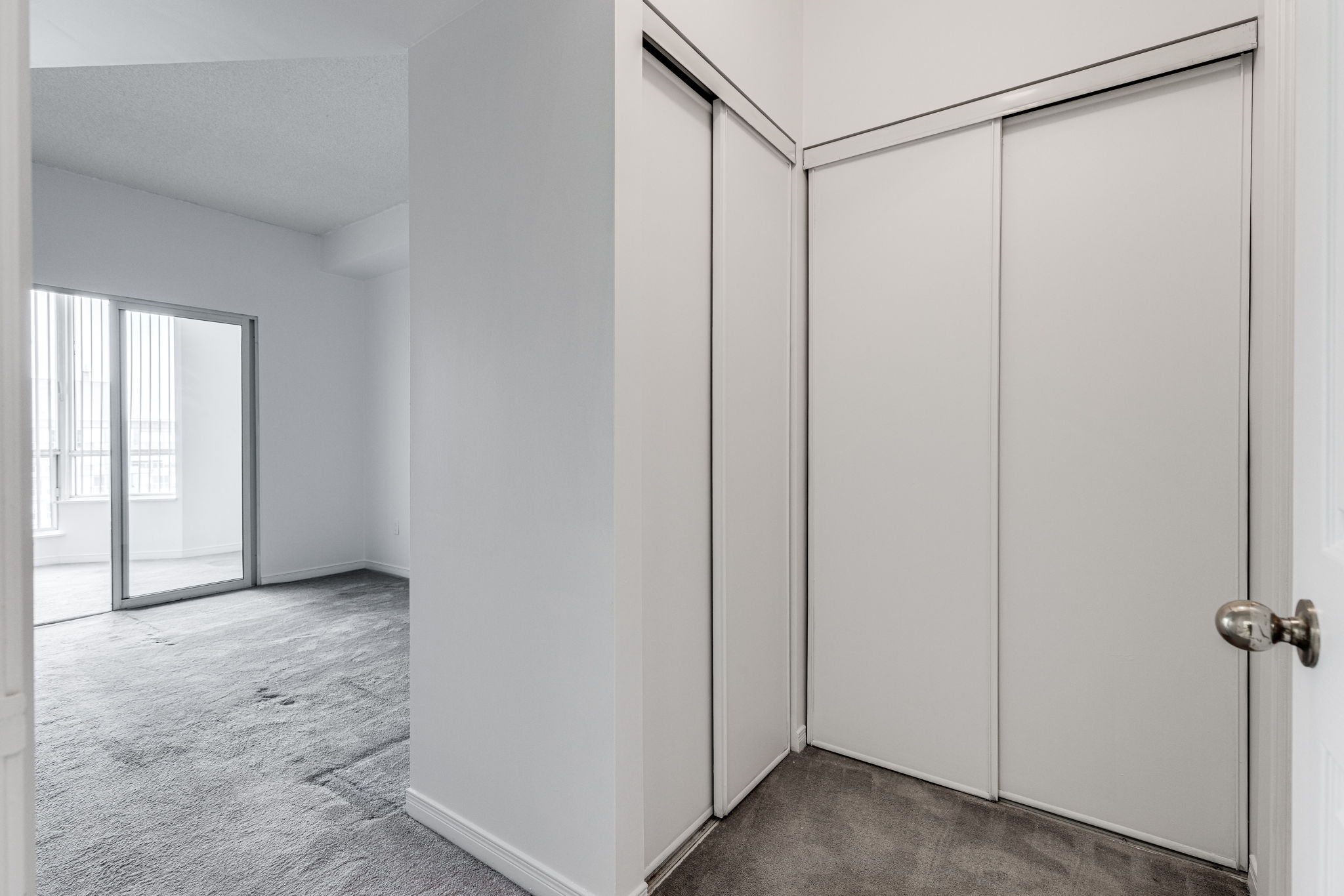 Richmond Hill property showcase — delivered property photograph 16