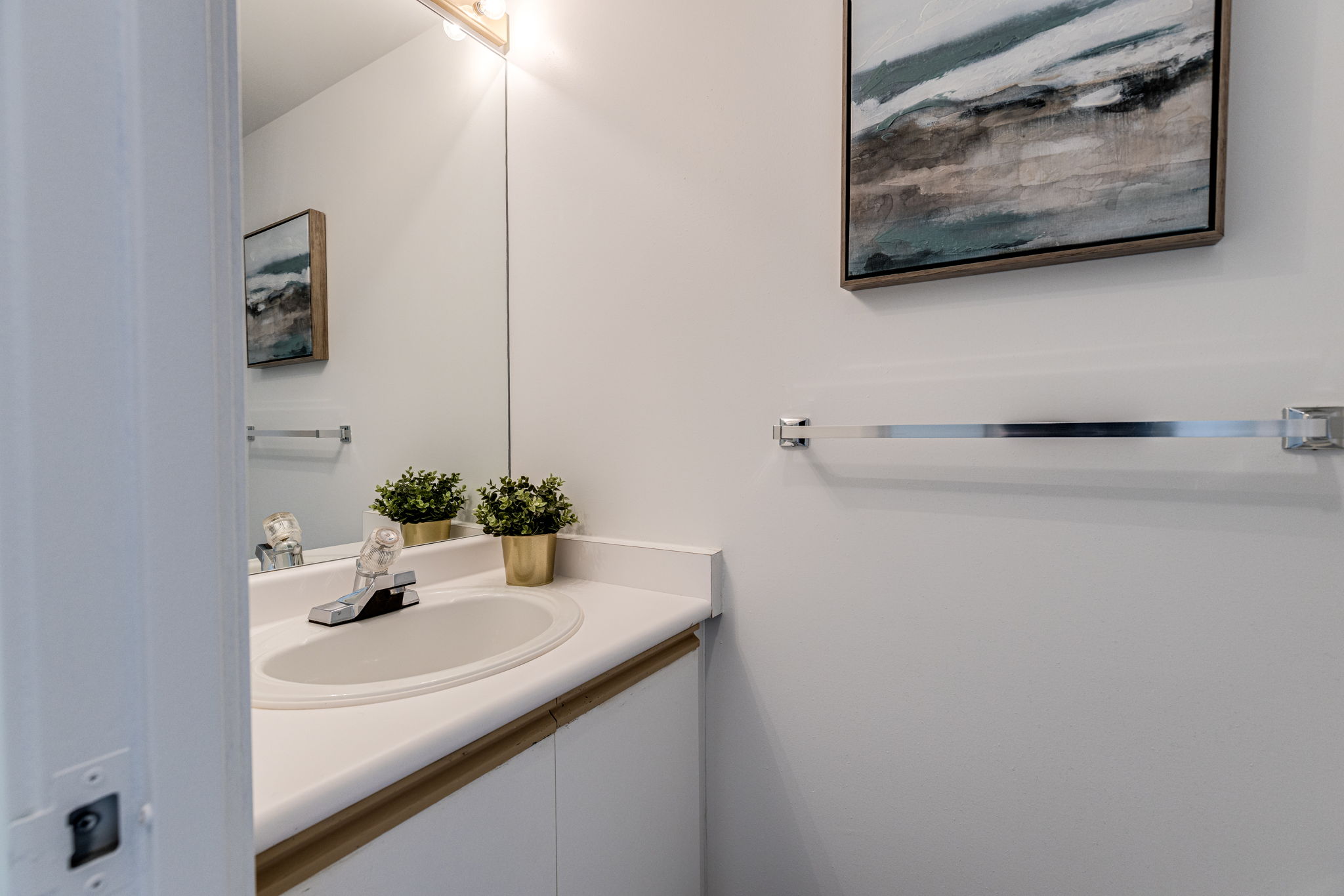 Richmond Hill property showcase — delivered property photograph 19