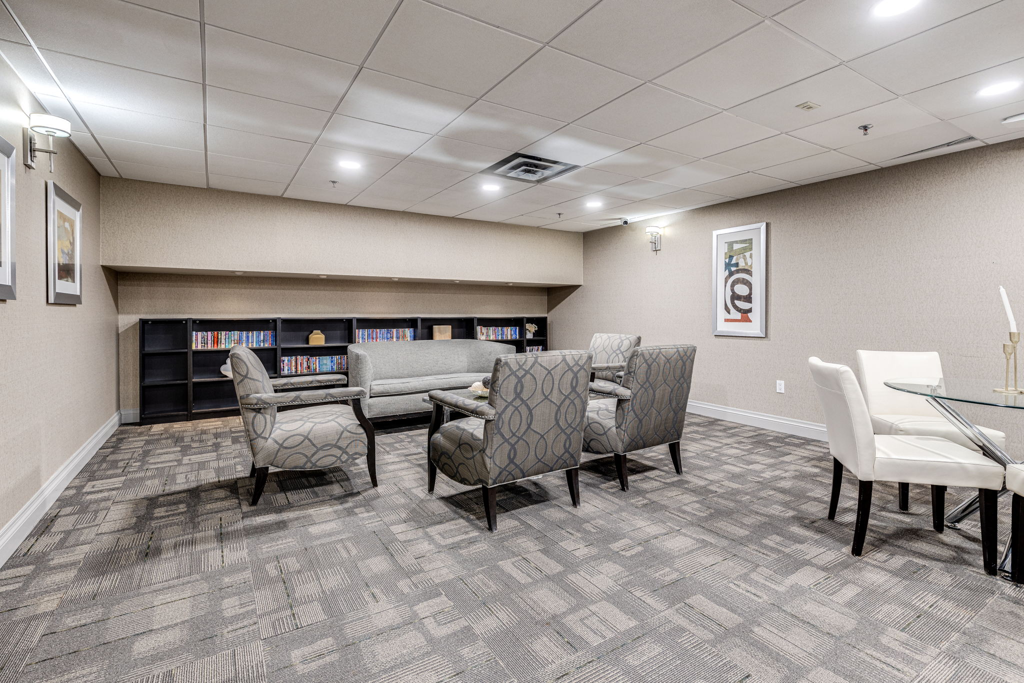 Richmond Hill property showcase — delivered property photograph 26