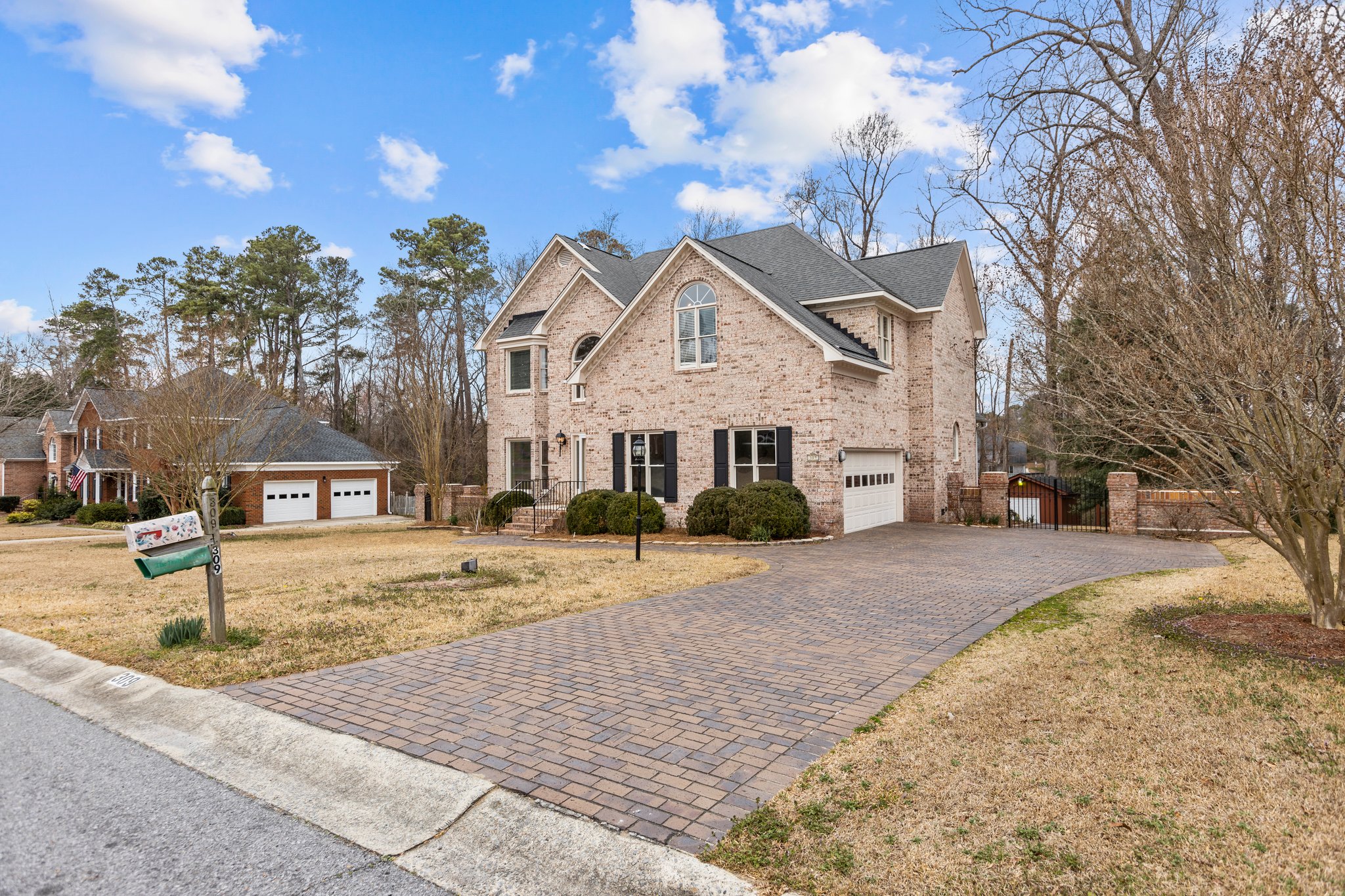 309 Mary Beth Dr, Greenville, NC 27858, USA Photo 15