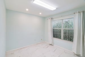 Northwood Dr-0905-034.jpg