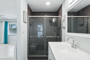 Northwood Dr-0905-043.jpg
