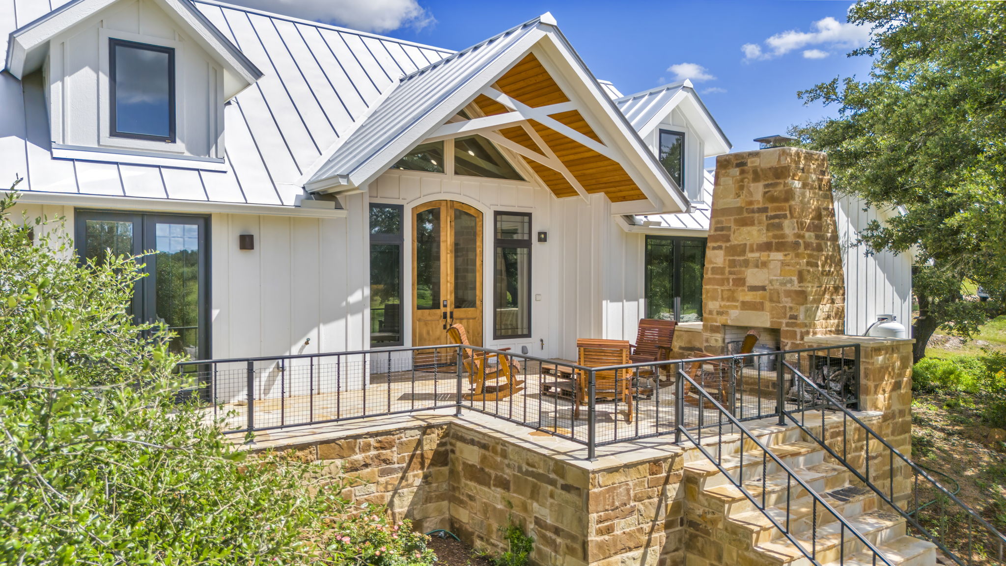 Relax and enjoy your Llano river view  on this beautiful patio