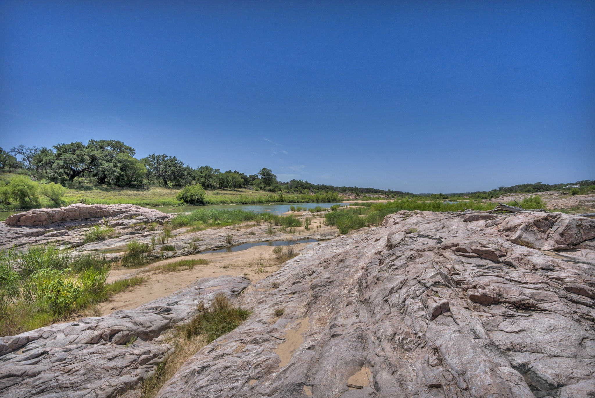 remarkable rock outcroppings  line the shore