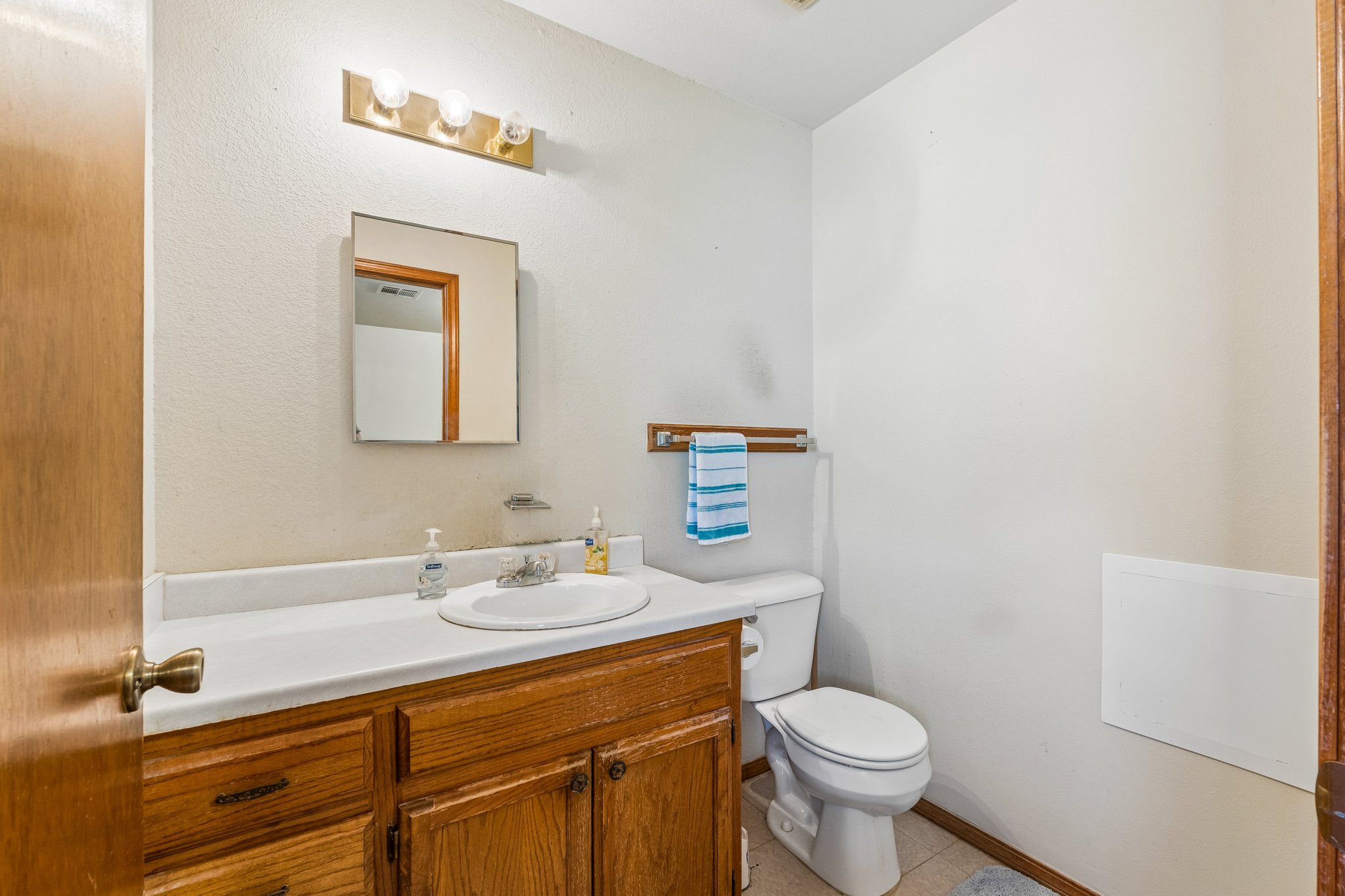 309 W Garrett St_028.jpg