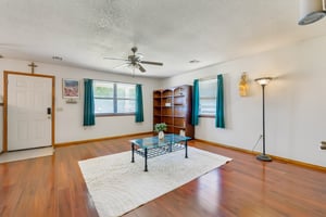 309 W Garrett St_007.jpg