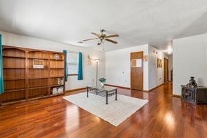 309 W Garrett St_008.jpg