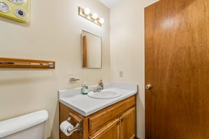 309 W Garrett St_022.jpg