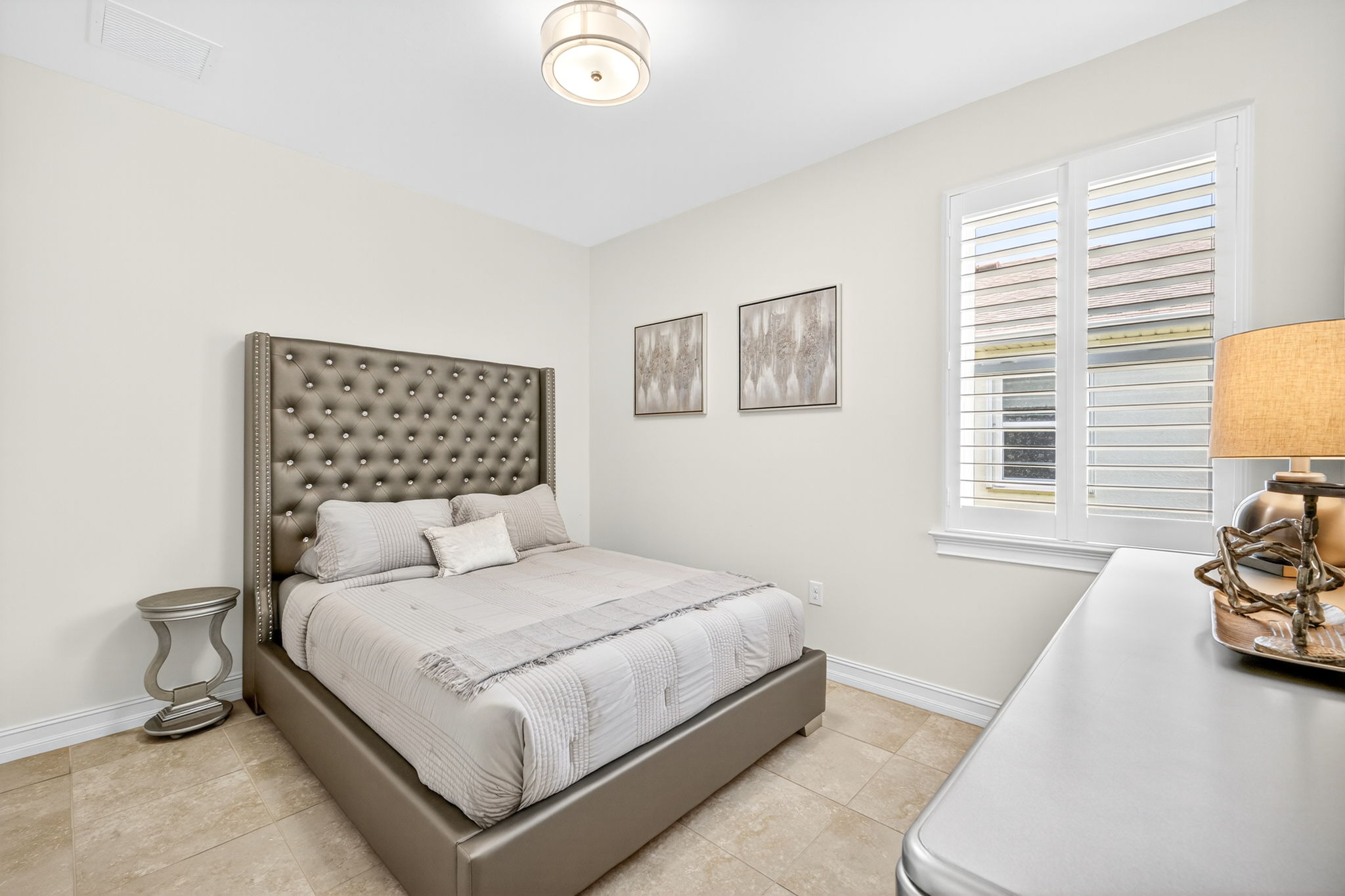 Guest Bedroom 2  - 1 of 2