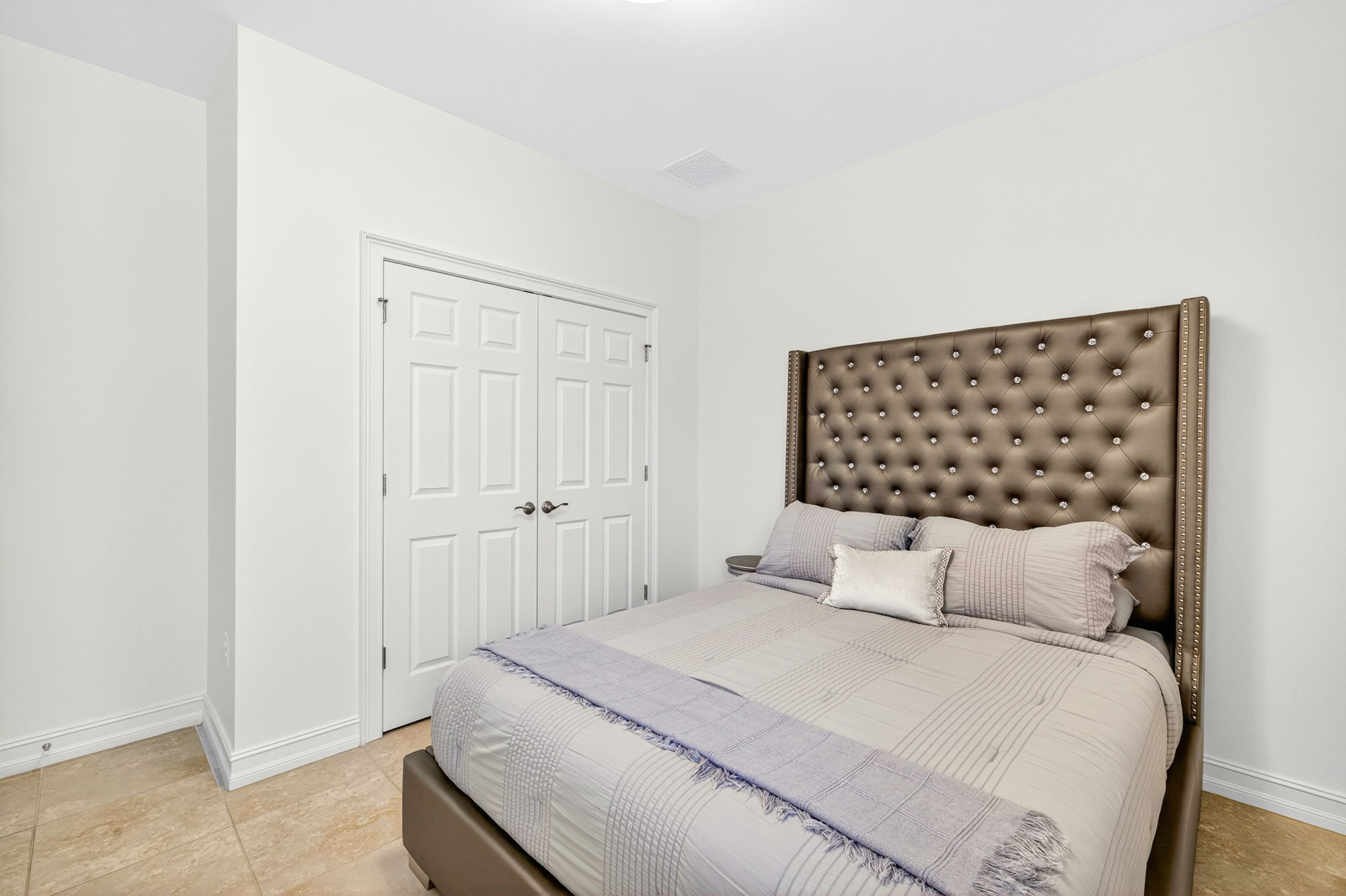 Guest Bedroom 2  - 2 of 2